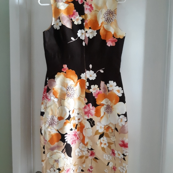 David Meister Brown Sheath Floral Print Dress size 4 - Picture 3 of 7